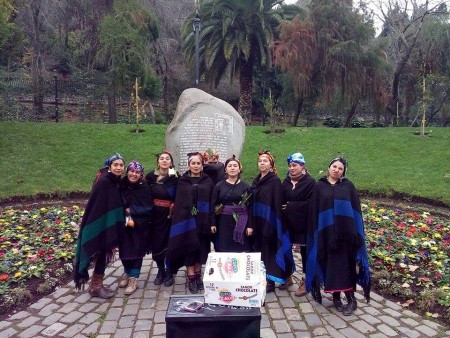 KOMPARSA MUJERES WALLMAPU